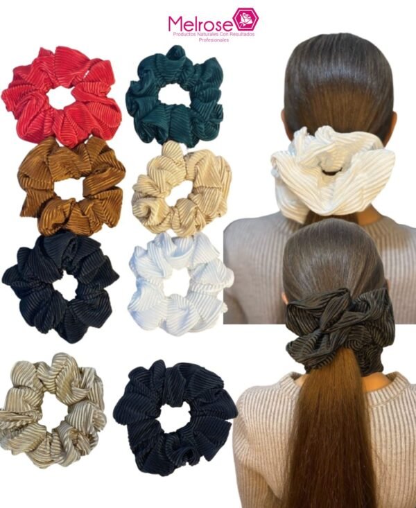 Imagen de scrunchies en variados colores y estilos, perfectos como accesorios de cabello para añadir un toque especial a cualquier peinado.